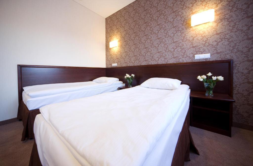 Hotel Centrum Kwidzyn Chambre photo